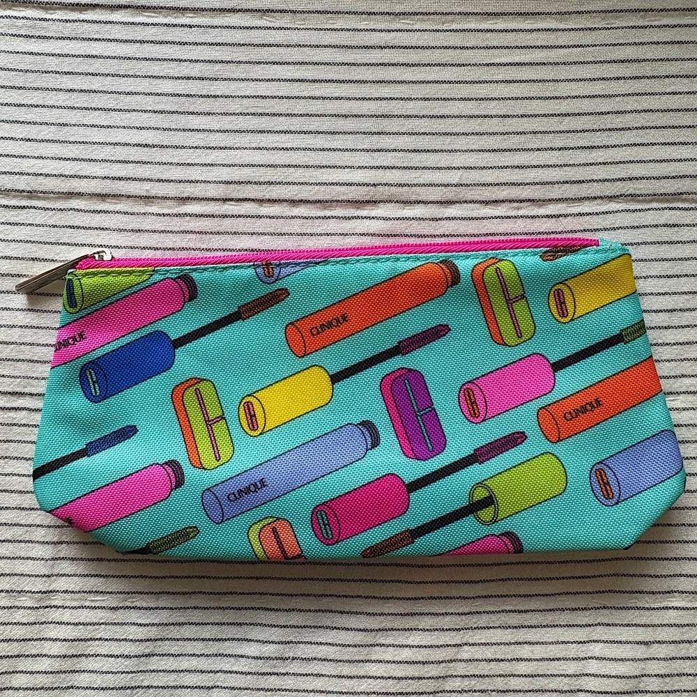 Clinique Makeup Pouch — new!